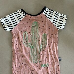 RAGS 18-24 months pre worth in great condition. Small hole in bottom left.